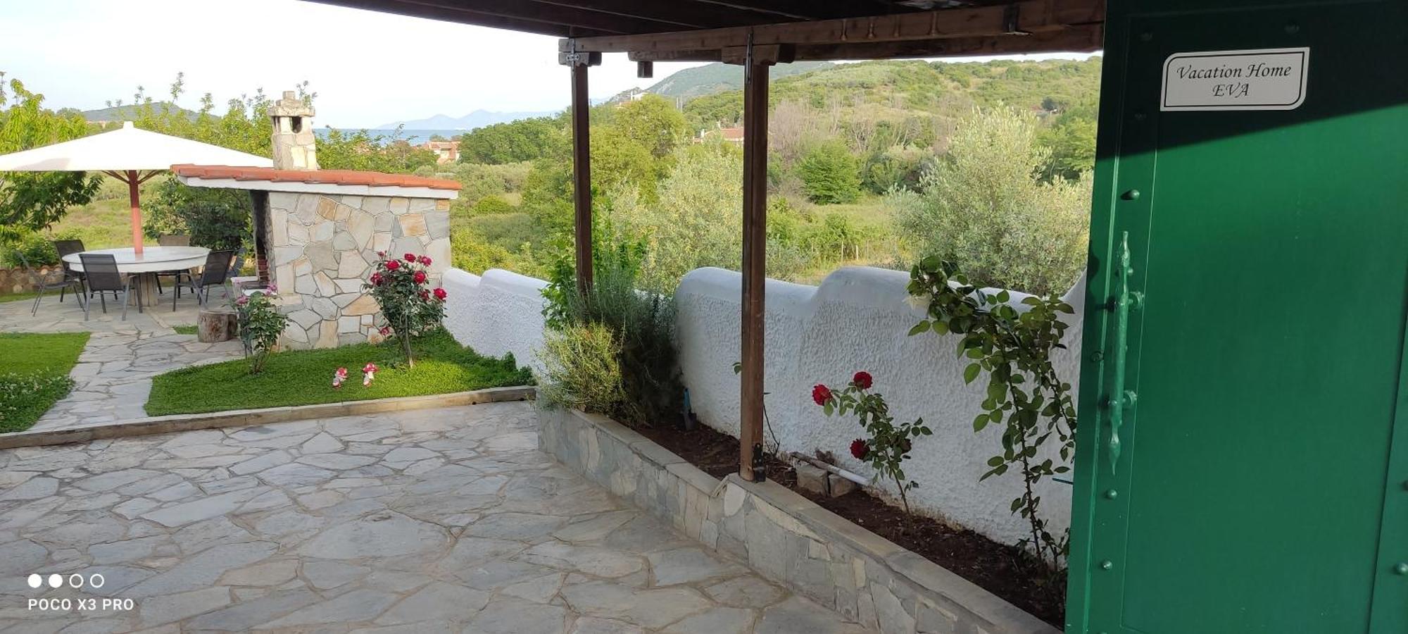 Vacation Home Eva Nea Iraklitsa Exterior photo